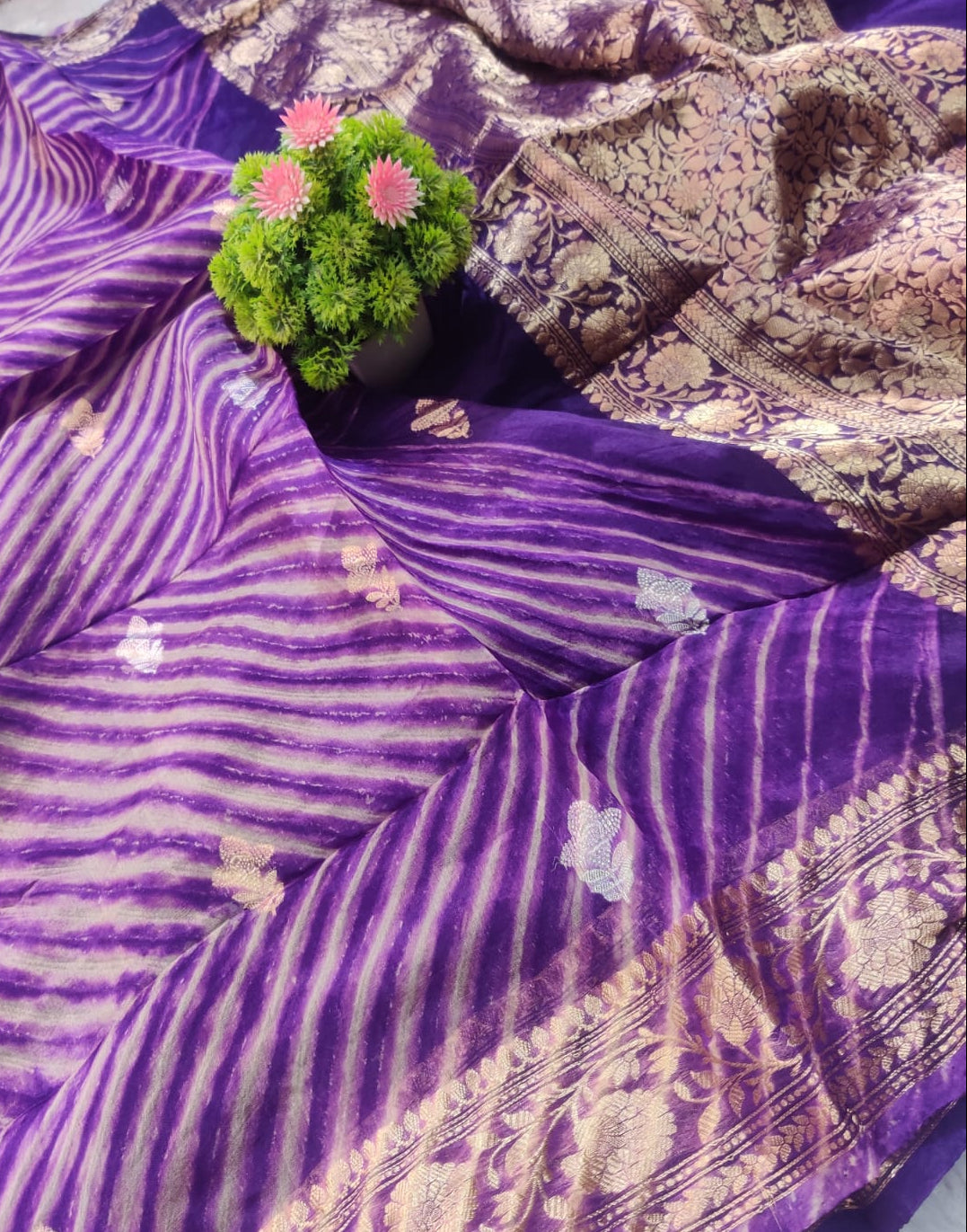 Banarasi Kora Organza Arashi Dyeing Designer Saree with Kadua Interlock Weaving – Royal Purple