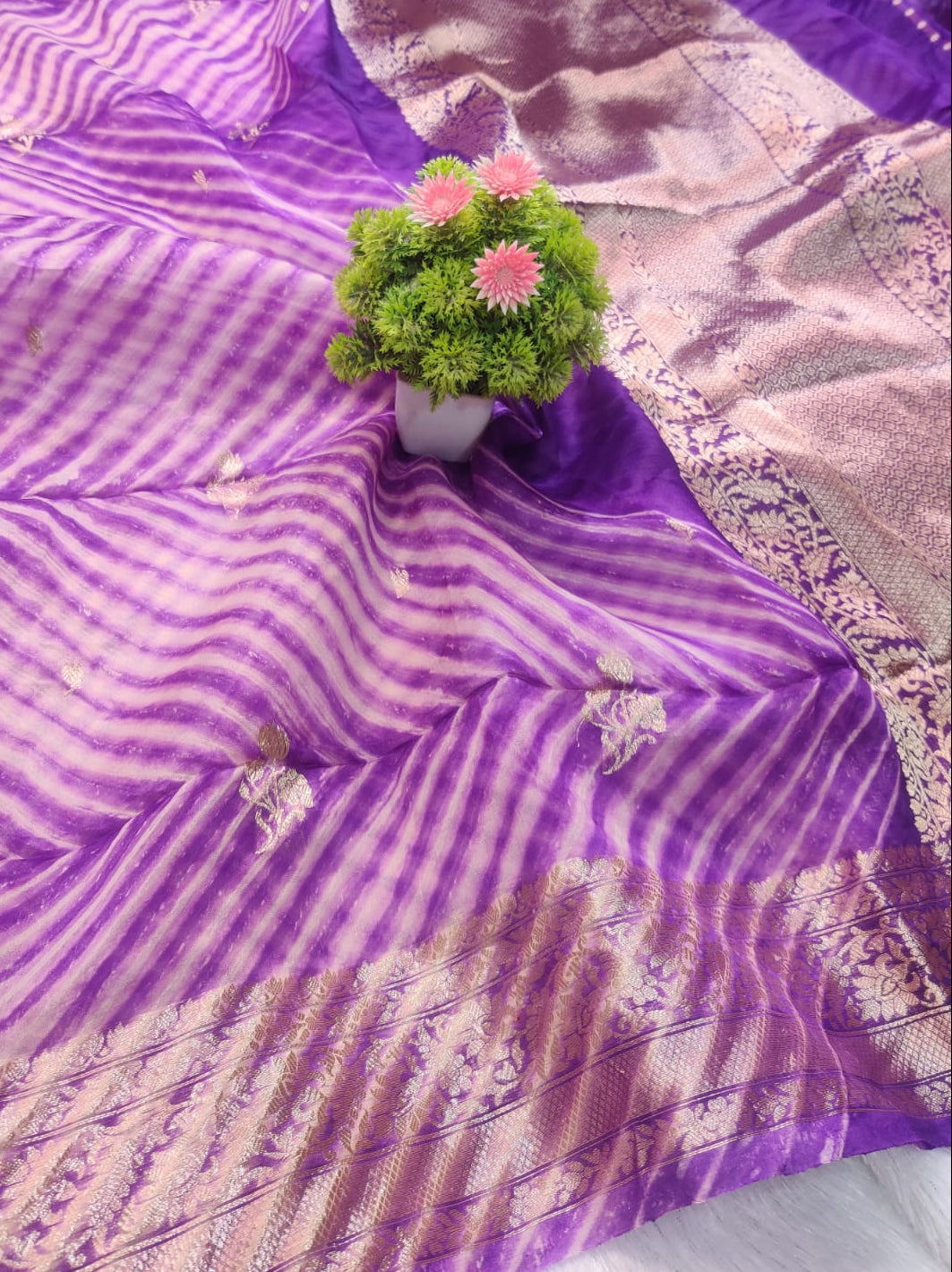 Banarasi Kora Organza Arashi Dyeing Designer Saree with Kadua Interlock Weaving – Purple