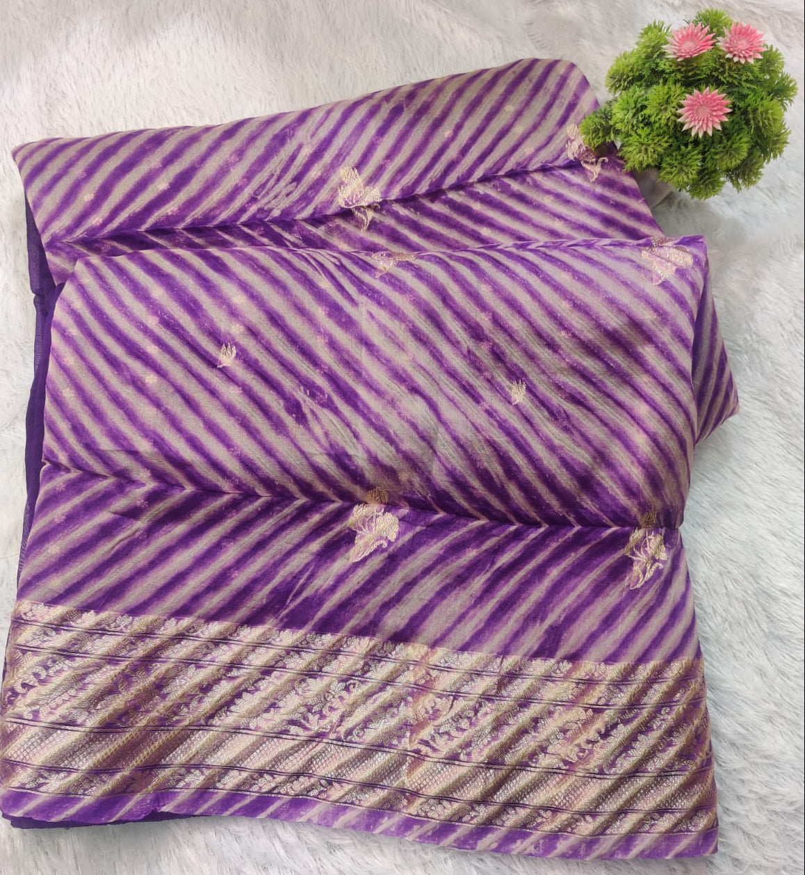 Banarasi Kora Organza Arashi Dyeing Designer Saree with Kadua Interlock Weaving – Purple