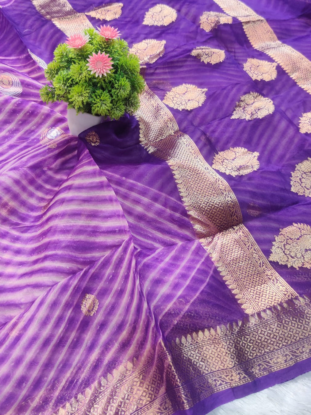 Banarasi Kora Organza Arashi Dyeing Kadua Interlock Weaving Designer Saree