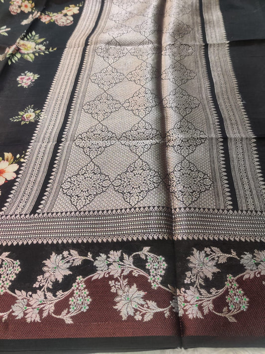 Banarasi 100% Pure Raw Mango Digital Floral Saree – Elegant Black Edition