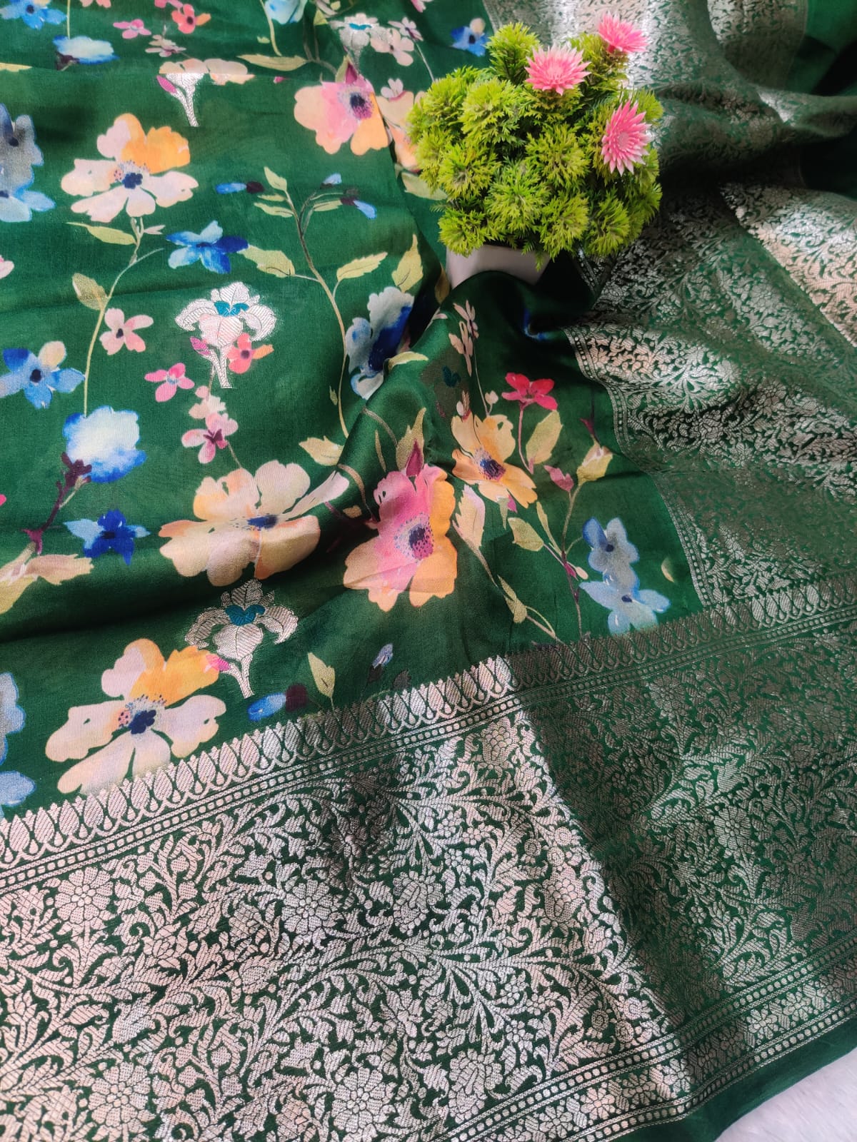 Banarasi 100% Pure Raw Mango Digital Floral Saree – Royal Green Edition