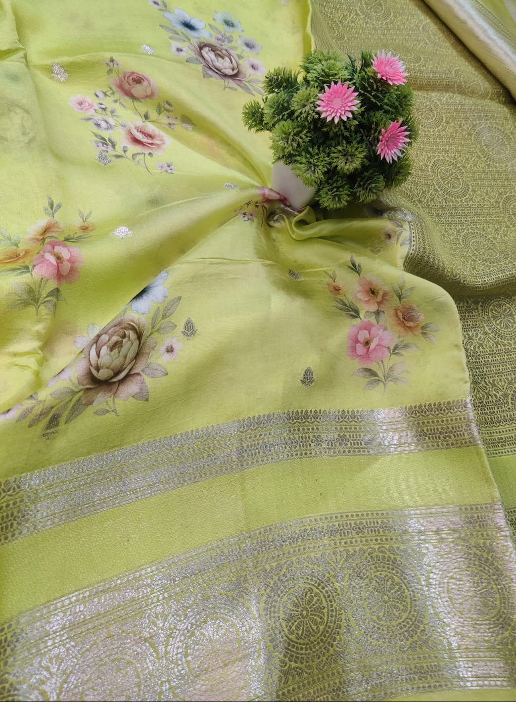 Banarasi 100% Pure Raw Mango Digital Floral Saree – Lime Green