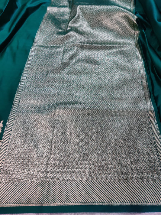 Mashroo Satin Katan Silk Designer Banarasi Ghat Saree – Emerald Green