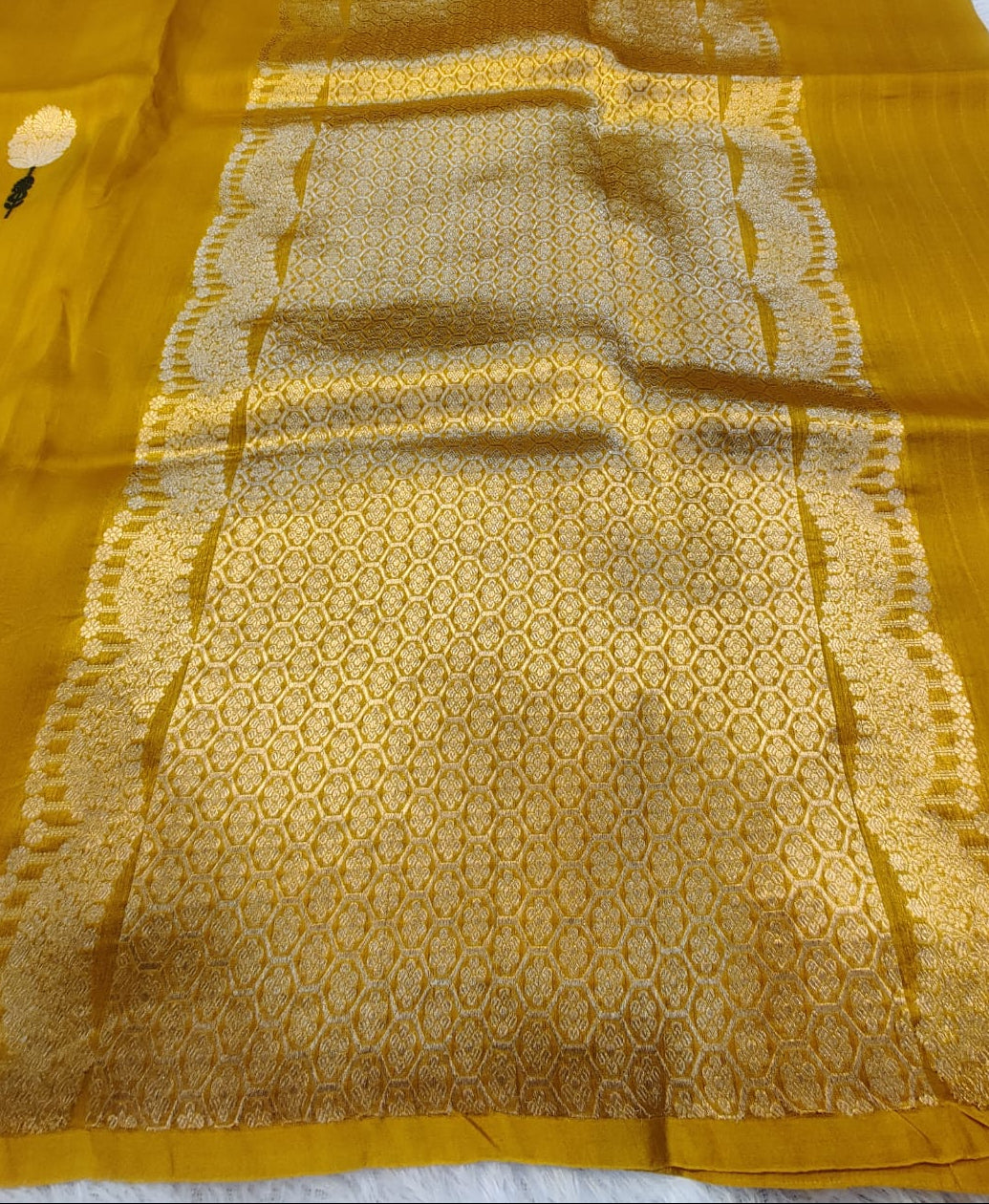 Banarasi 100% Pure Kora Organza Handwoven Tree Buti Saree