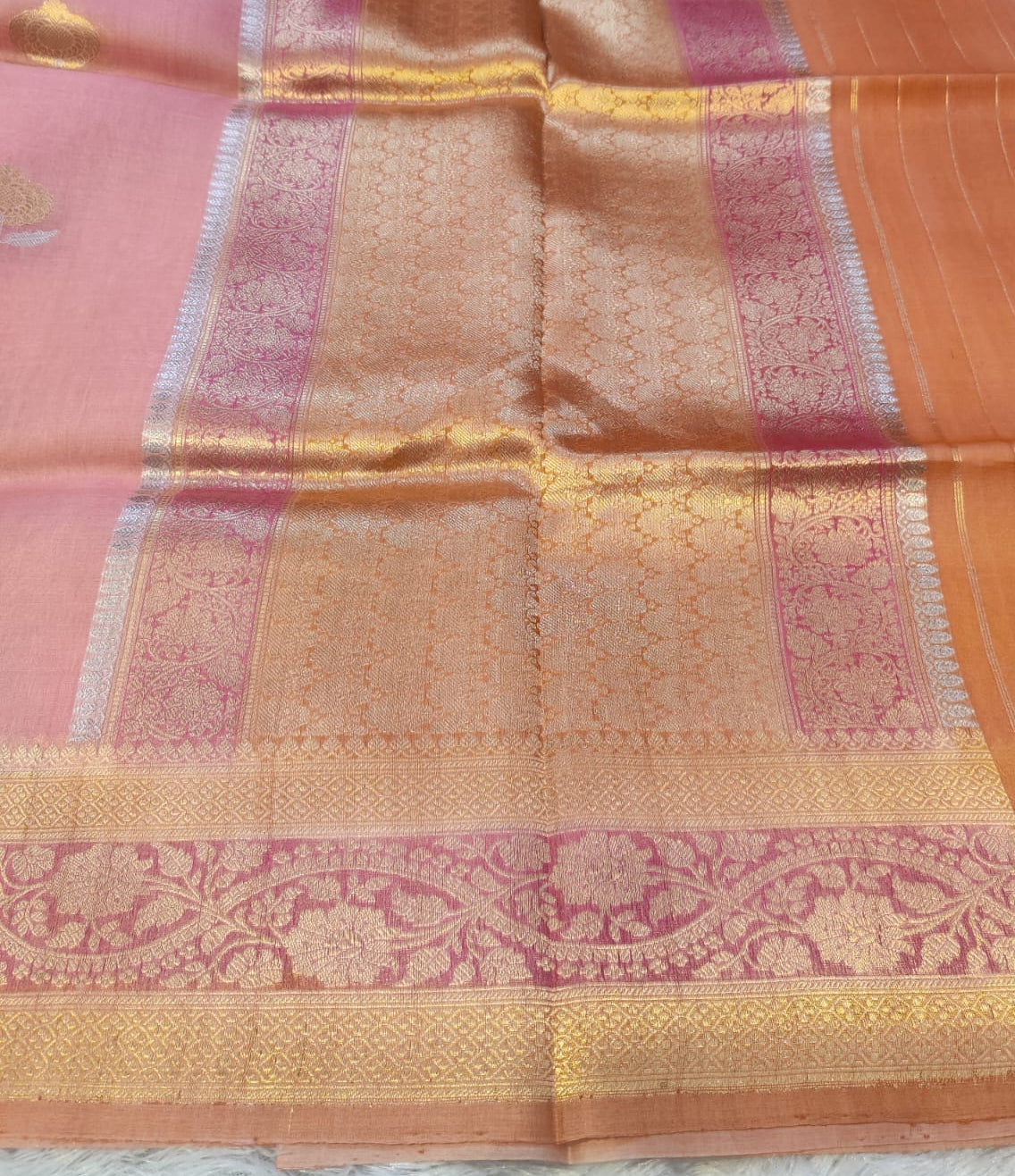 Banarasi Pure Kora Organza Handwoven Peach Pink Saree with Floral Buti & Rich Zari Border