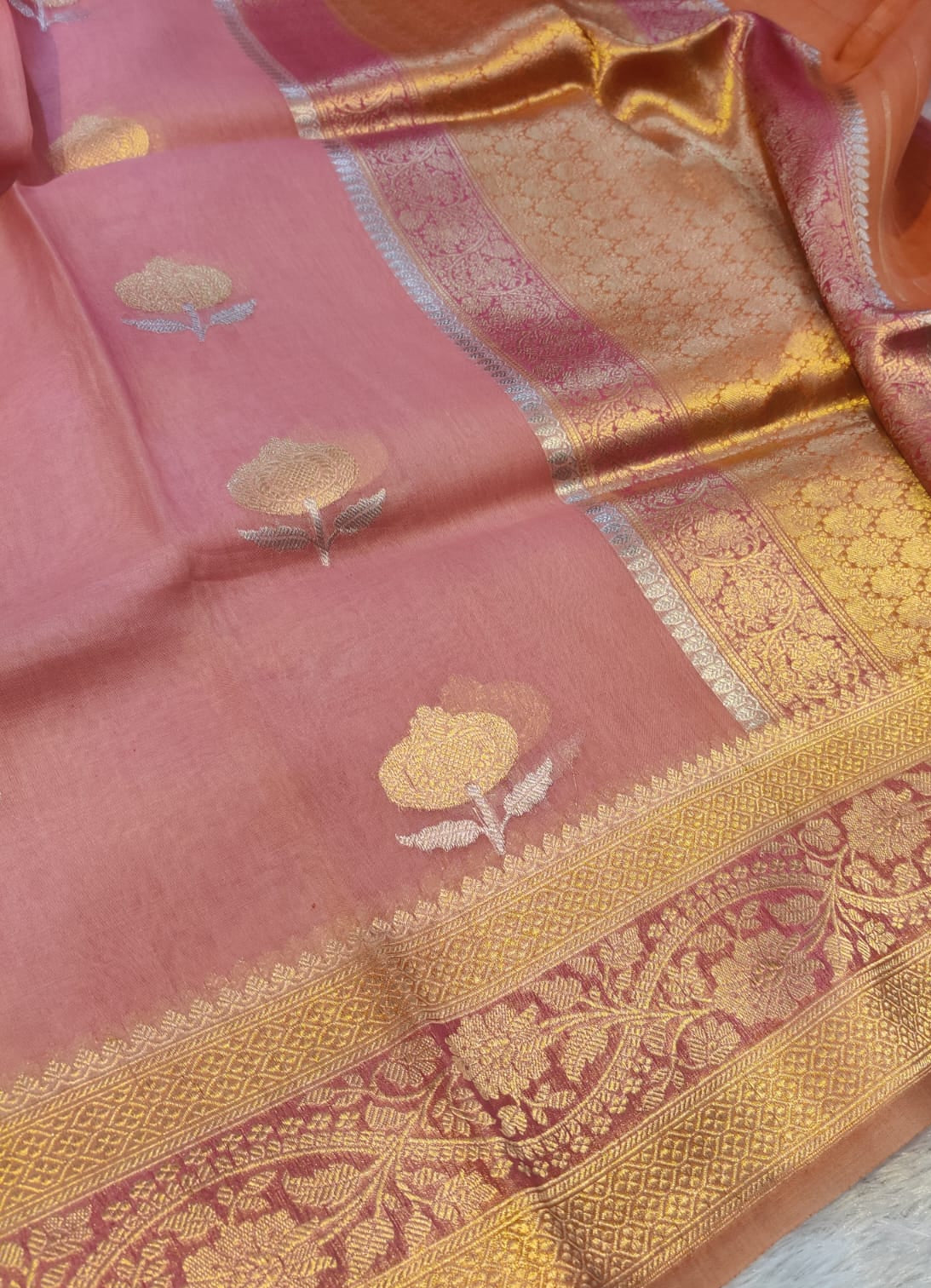 Banarasi Pure Kora Organza Handwoven Peach Pink Saree with Floral Buti & Rich Zari Border