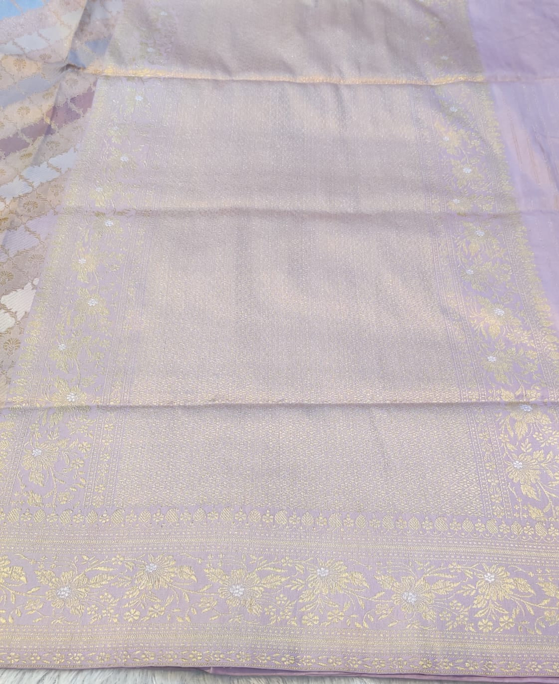 Banarasi Premium Katan Silk Handloom Kadua Jangla Saree with Pastel Meena & Floral Zari Border