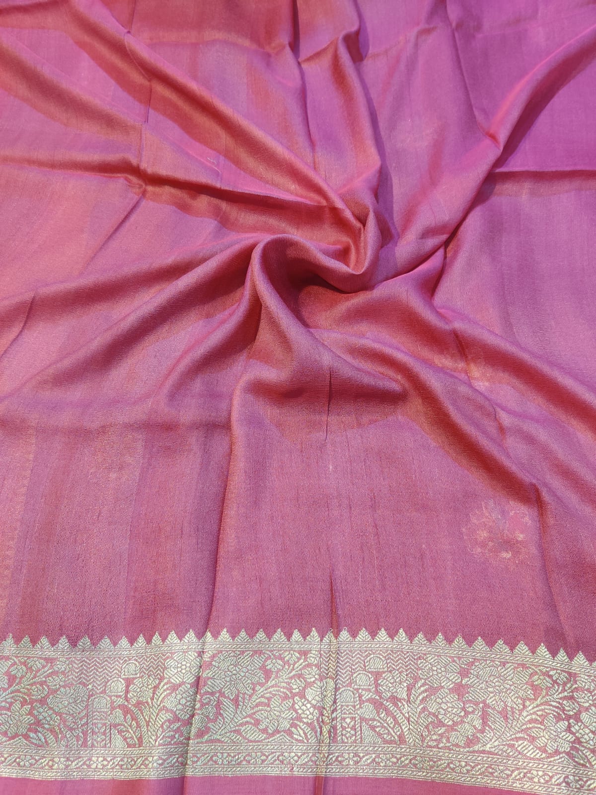 Banarasi Pure 100% Khaddi Tussar Georgette Handloom Kadua Floral Buti Saree
