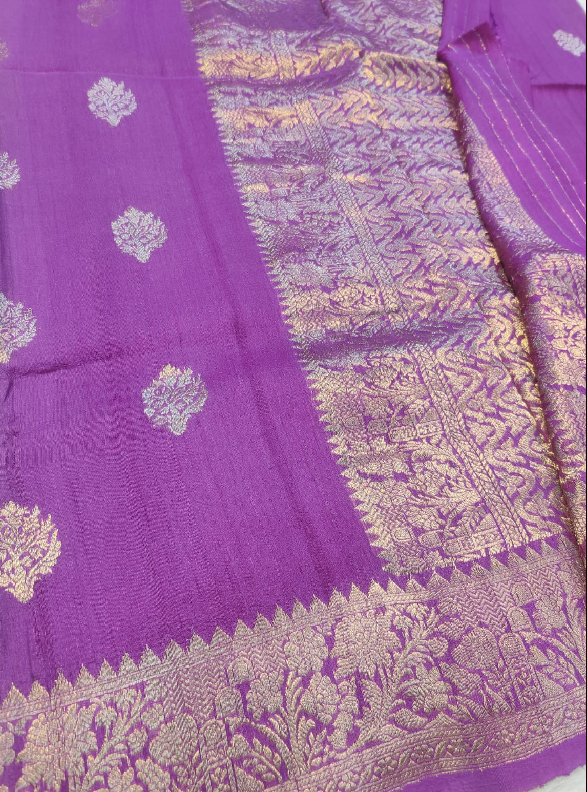 Banarasi Pure 100% Khaddi Tusser Georgette Handloom Kadua Saree – Royal Purple with Meena Buti & Floral Zari Border