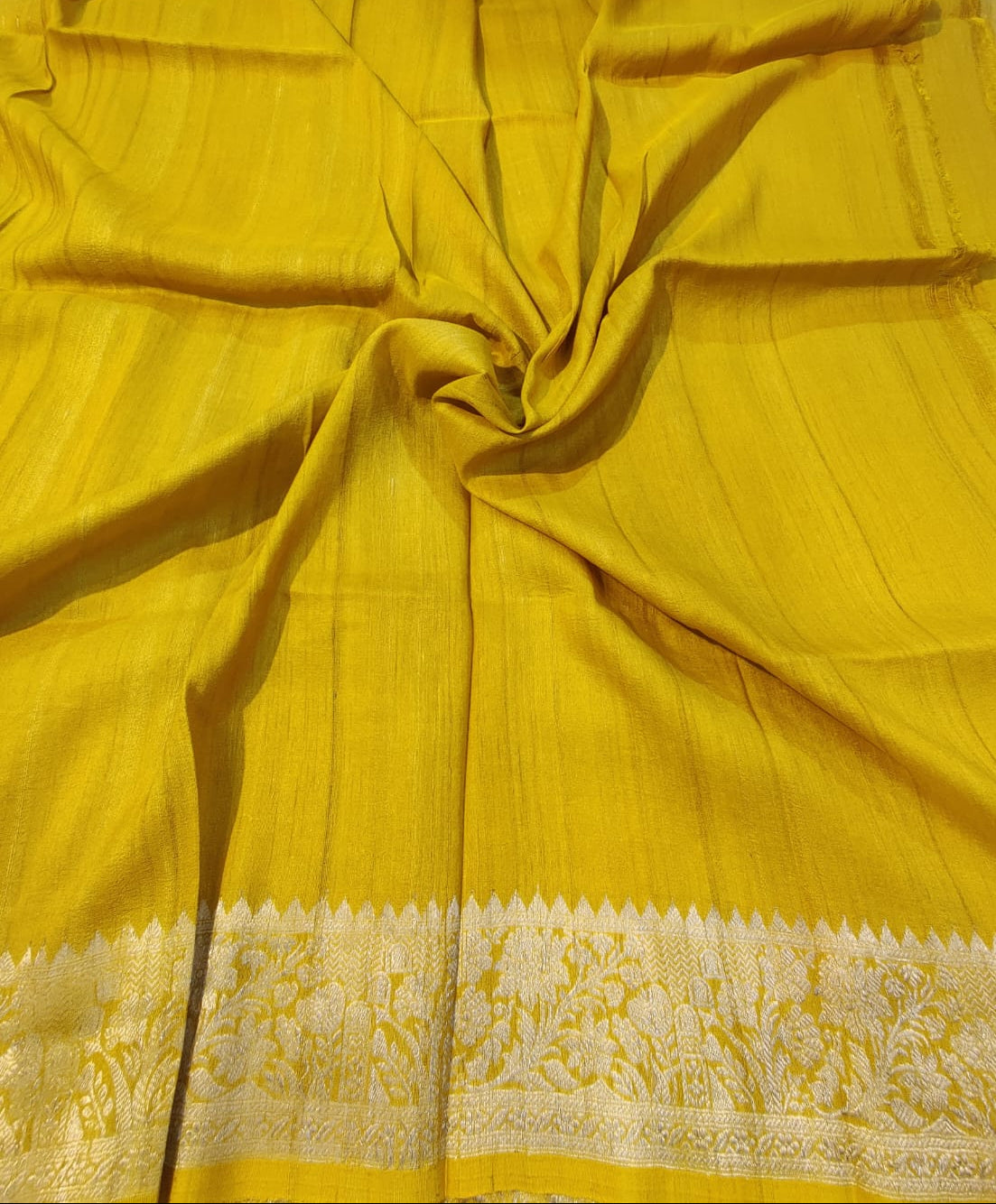 Banarasi Pure 100% Khaddi Tusser Georgette Handloom Kadua Saree – Mustard Yellow with Zari Tree Butis & Floral Border