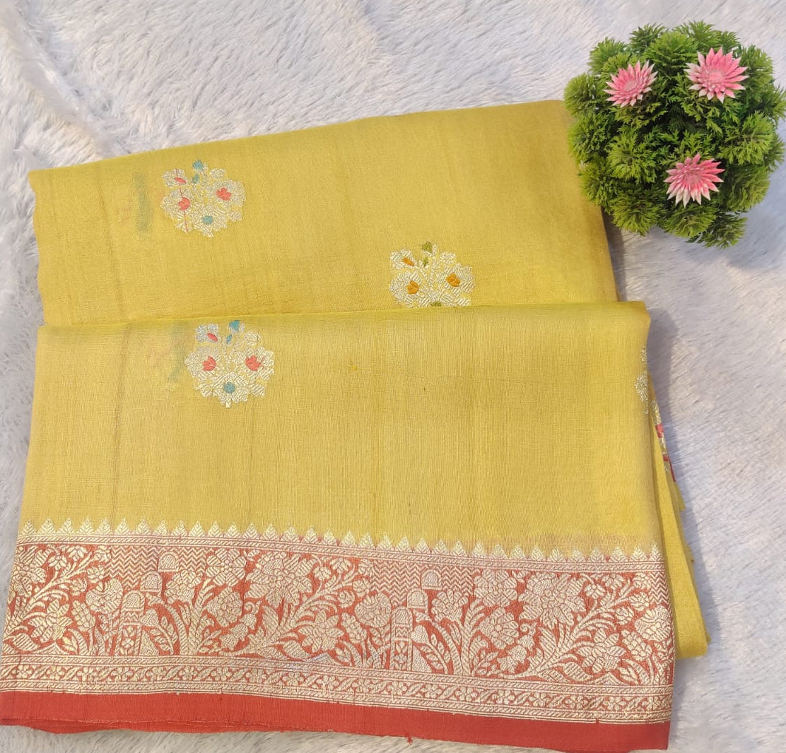 Banarasi Pure 100% Khaddi Tussar Georgette Handloom Kadua Saree – Golden Yellow Floral Buti with Antique Zari Border