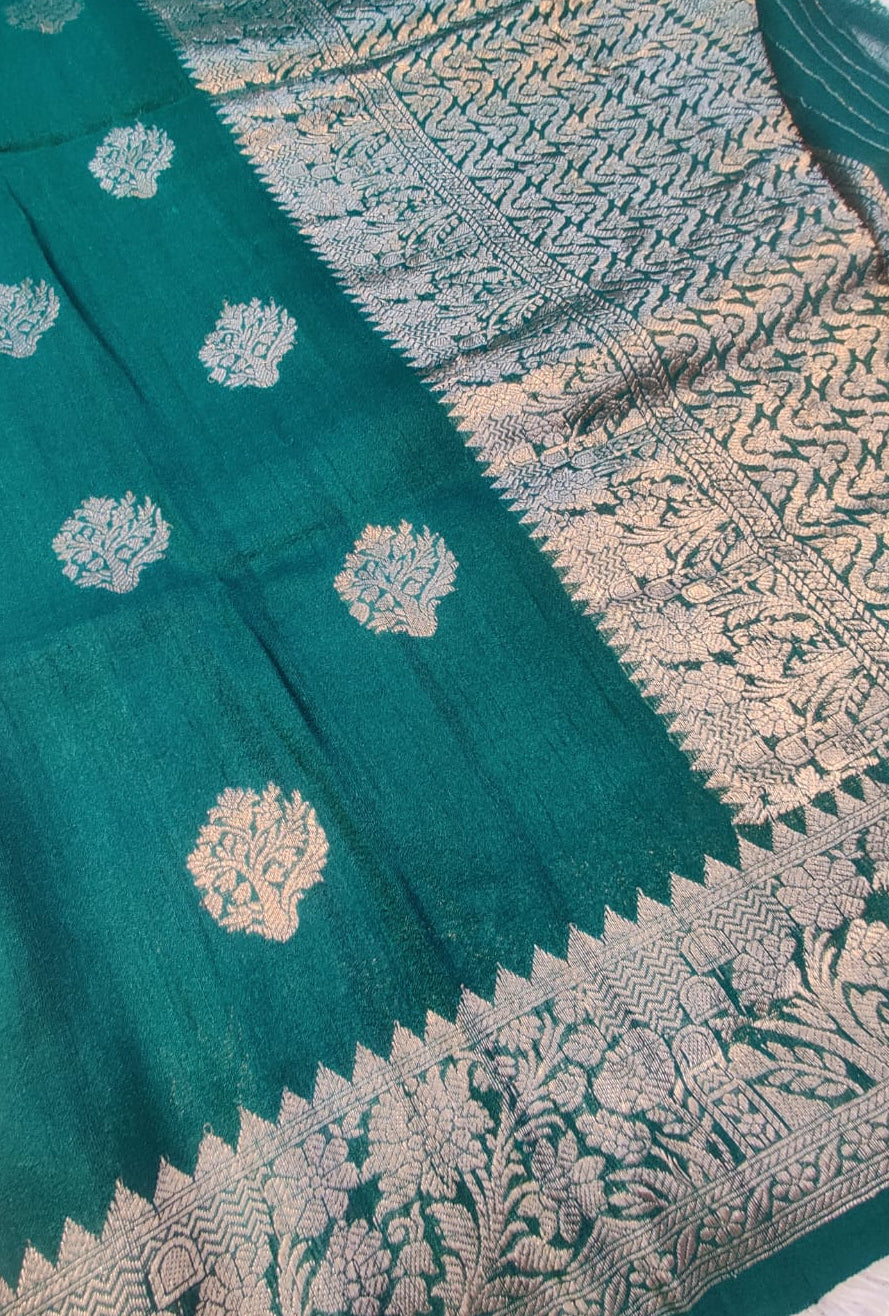 Banarasi Pure 100% Khaddi Tusser Georgette Handloom Kadua Saree – Emerald Green Floral Jaal