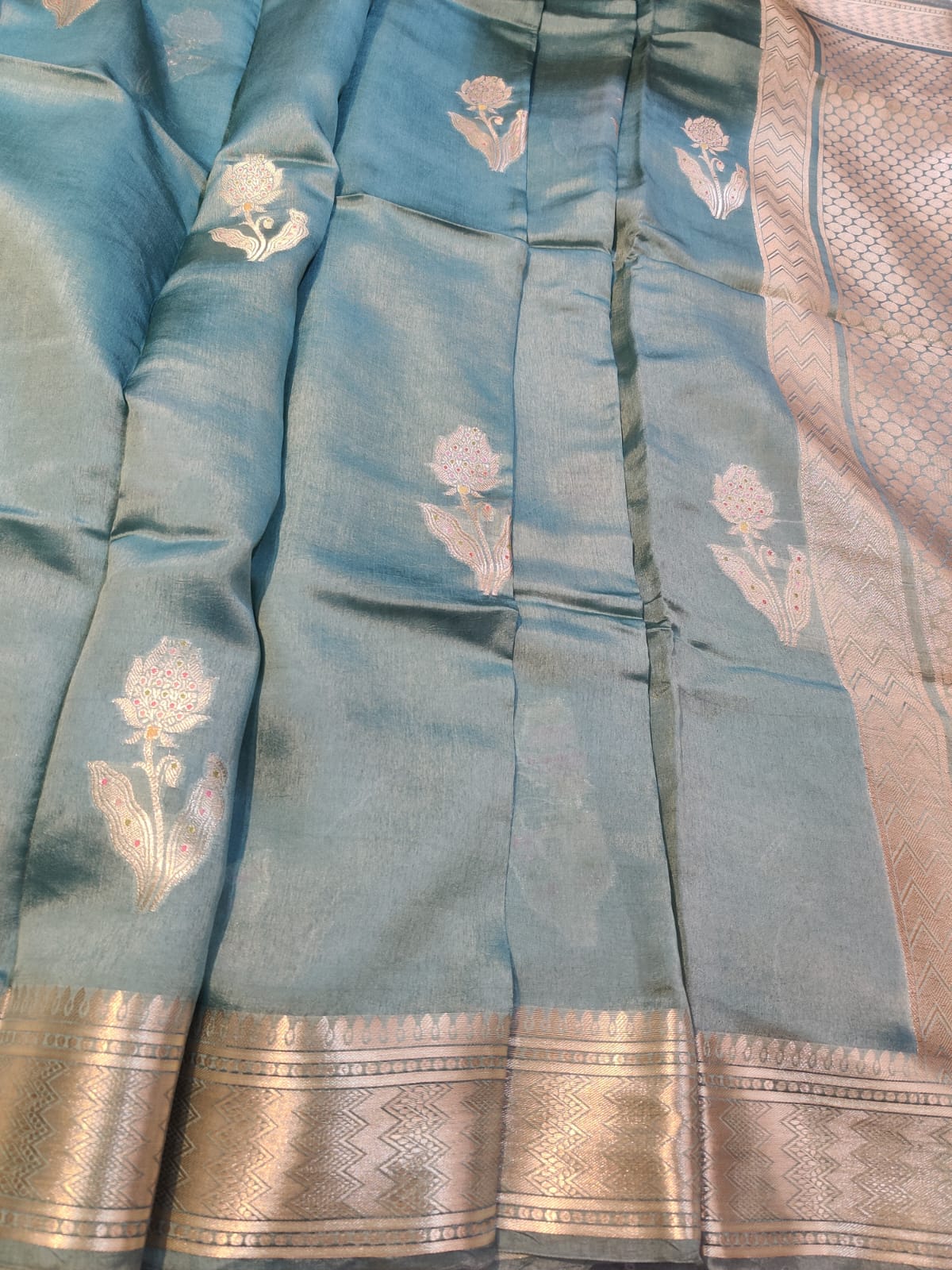Banarasi 100% Pure Green Mango Silk Saree