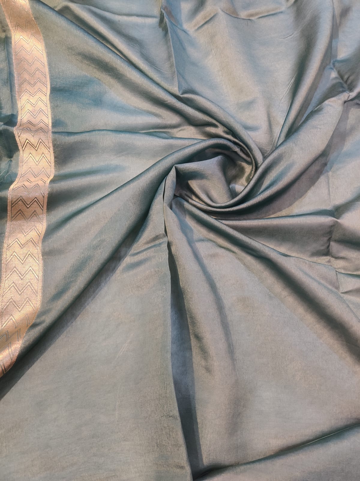 Banarasi 100% Pure Green Mango Silk Saree