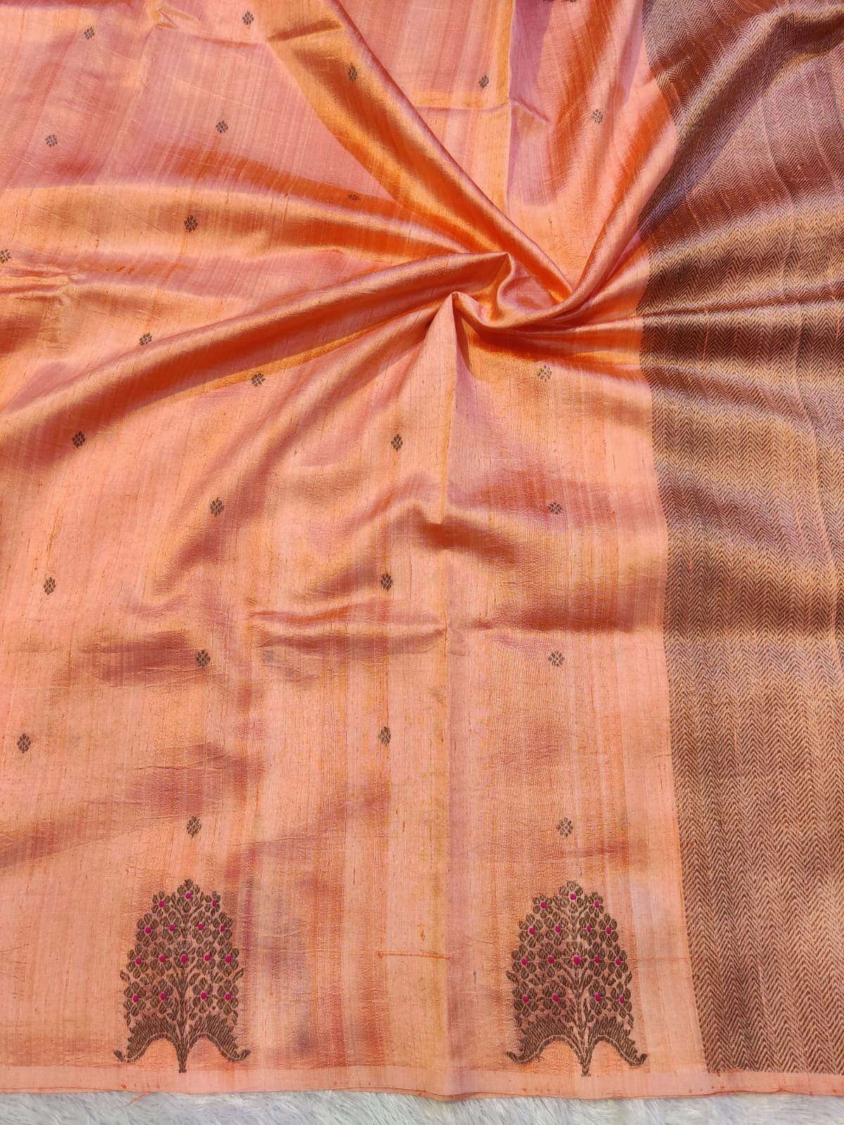 Banarasi 100% Pure Raw Silk Handloom Peach Orange Tree of Life Saree