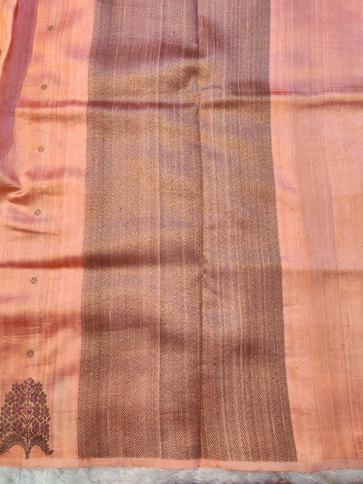 Banarasi 100% Pure Raw Silk Handloom Peach Orange Tree of Life Saree