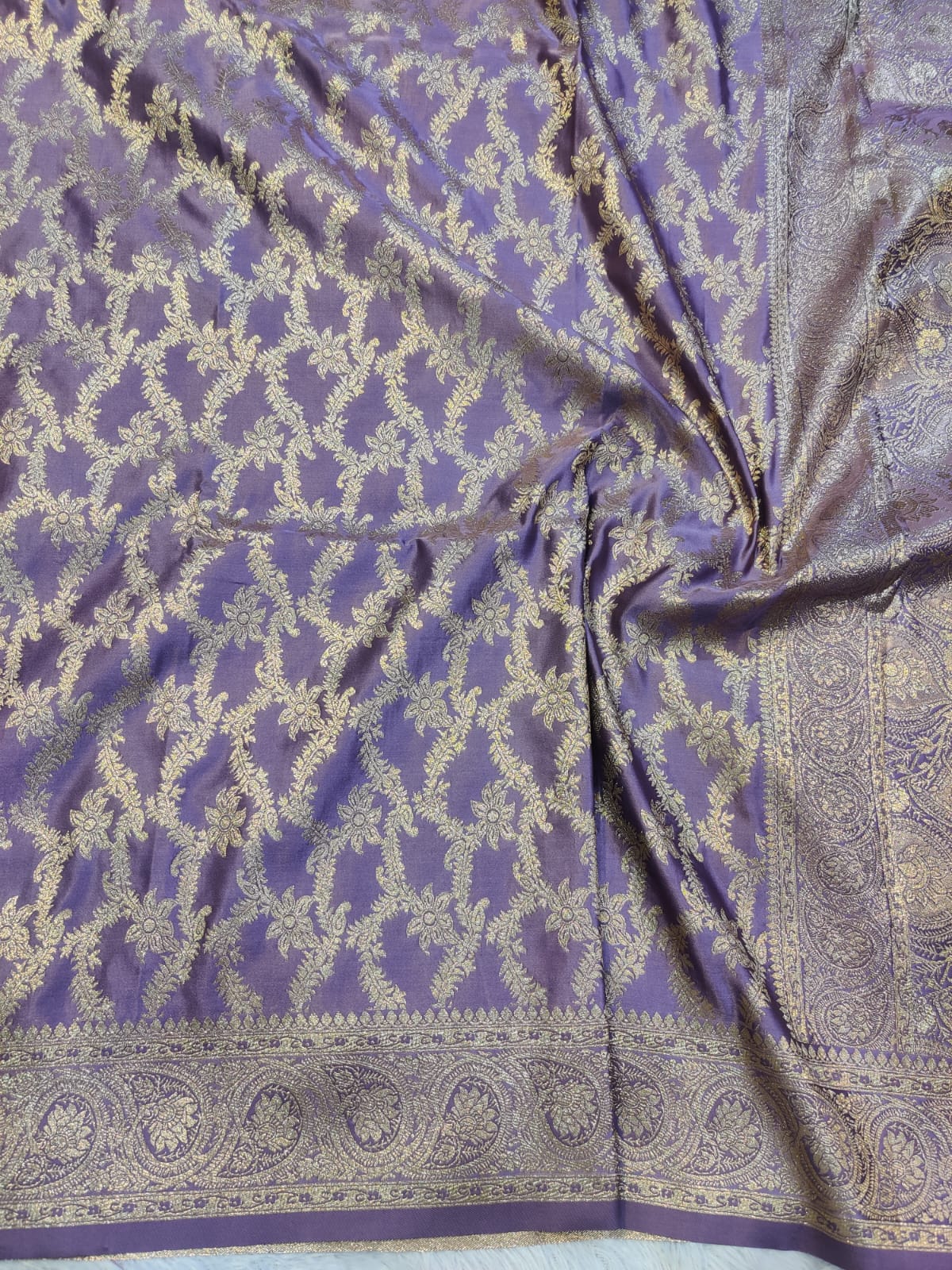 Banarasi Mix Katan Silk Saree with All-Over Floral Jaal and Traditional Paisley Zari Border