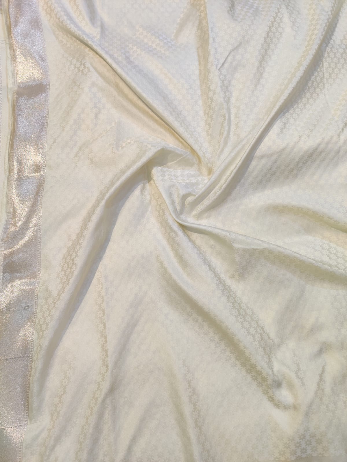 Banarasi Mix Katan Silk Saree with Varanasi Ghat Landscape Border and Flying Bird Motifs
