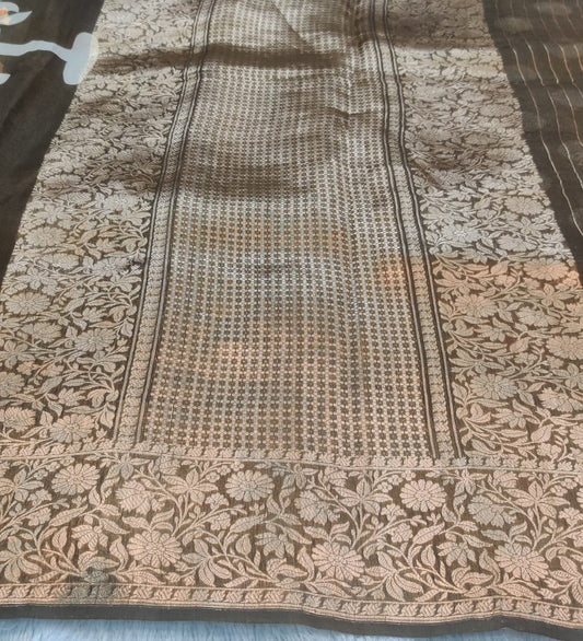 Banarasi Kora Organza Kadua Interlock Weaving Designer Saree – Chocolate Brown Floral Zari