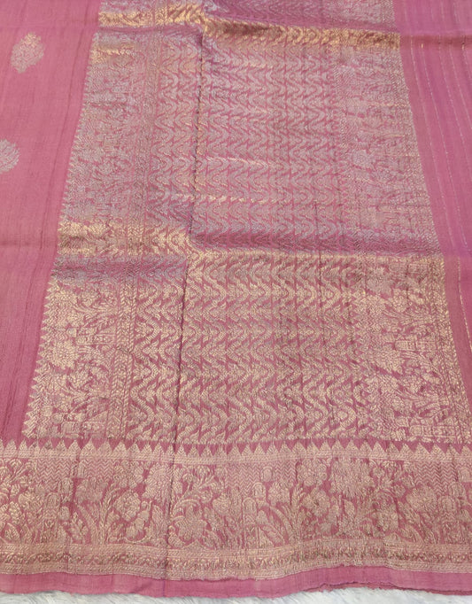 Banarasi Pure 100% Khaddi Tusser Georgette Handloom Kadua Saree – Dusty Rose Pink with Floral Zari Border