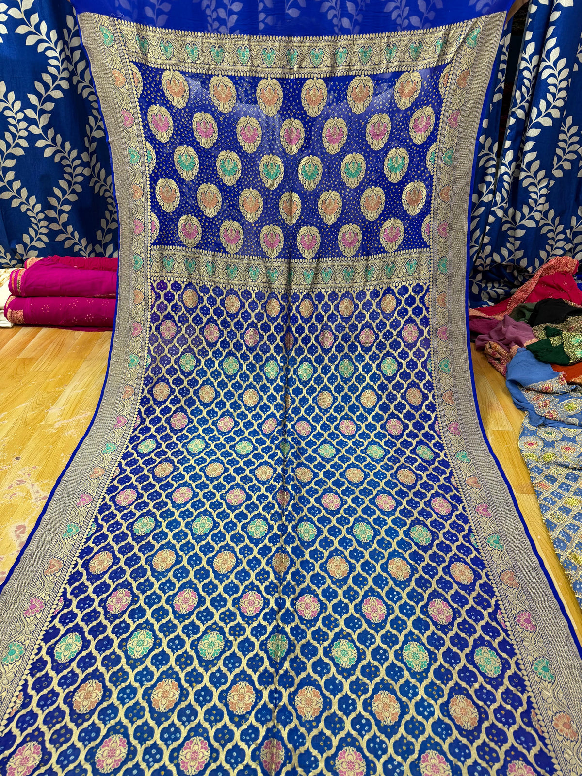 100% Pure Banarasi Georgette Bandhej Saree – Royal Blue Floral Jaal with Multicolour Zari